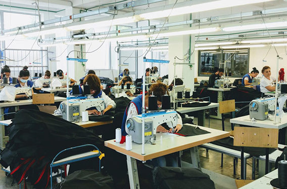 “Punë ka, por s’ka profesionistë”, bizneset shqiptare me sytë nga punonjësit e huaj