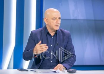 Roland Bejko: Sali Berisha po përdor PD-në për t’u mbrojtur nga SHBA, duhej të largohej nga politika që më 2013