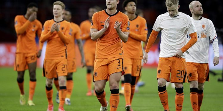 Dështimi në ‘Euro 2020’, Holanda rikthen në stol 70-vjeçarin