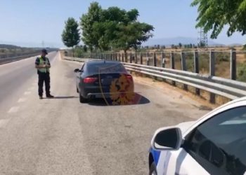11 shoferë në pranga në 24 orët e fundit në vend, Policia: Mos ‘fluturoni’ në rrugë për të arritur sa më parë detin, se në rastin më të mirë do arrini radarin