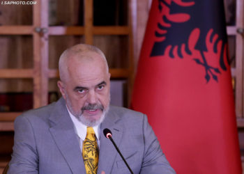 Rama mbledh sot gjithë kryebashkiakët
