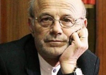 Mirela Kumbaro për ikjen e Petrit Rukos: “Ç’u keput nje kembe mali…. “