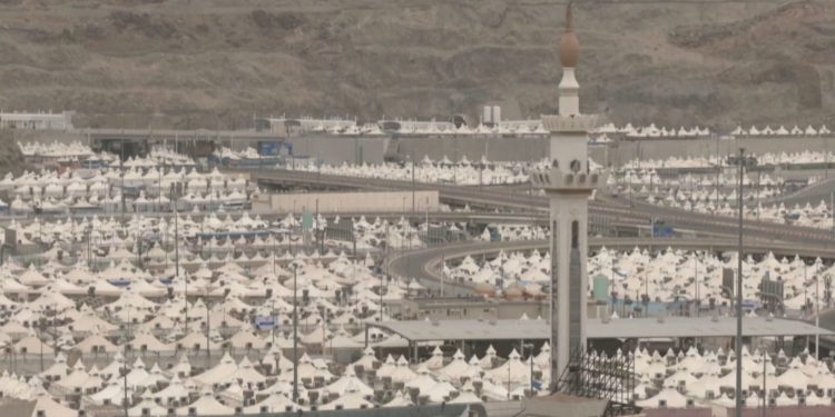 Nesër Kurban Bajrami, besimtarët e vaksinuar drejt Mekës