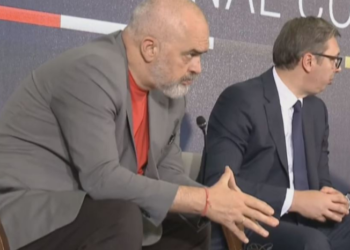 Minishengeni/Rama: Më parë ishim në gjendje të hynim në luftë me Serbinë për një ndeshje futbolli, sot nënshkruajmë marrëveshje për lejet e punës në Rajon