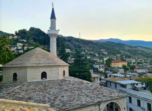 Objektet e kultit në Gjirokastër tërheqin gjithnjë e më shumë turistë