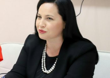 SPAK nuk bën pushim, arrestohet ish-zv.ministrja e Brendshme, Rovena Voda