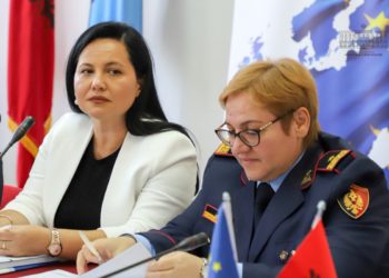 Mori 2 mijë euro për të punësuar një grua/ Si ra në ”kurthin” e SPAK ish-zv.ministrja Rovena, detajet e dosjes