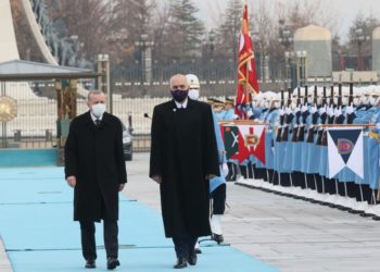 Muç Nano: Turqit duhet ta dinë, Shqipëria nuk është Turqi