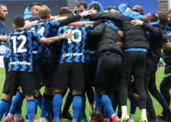 Interi i beson sërish, rinovon me “veteranin” e mbrojtjes