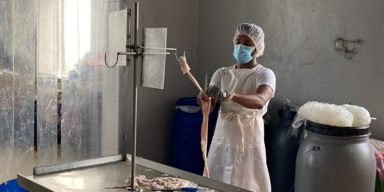 Bizneset ndjekin ‘këshillën’ e Edi Ramës, marrin punëtorë nga Bangladeshi