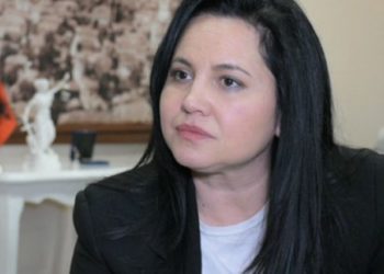 DETAJET/ Mori lekë nga dy persona për të futur një grua në punë, SPAK çon prapa hekurave ish zv.ministren e Brendshme, Rovena Voda