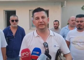 Bizneset e Vlorës ankohen sërish: Duam të punojmë deri në orën 2 pas mesnate, turistët nuk vijnë për të qëndruar si në mort