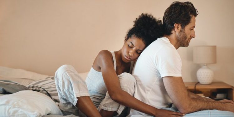 Dyshoni se i dashuri është ftohur me ju? Këto janë shenjat që iu tregojnë