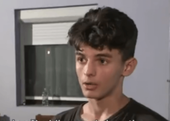 Flet pasagjeri i mbijetuar nga aksidenti: Hapa sytë nga goditja dhe britmat