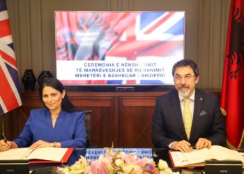 Forcimi i bashkëpunimit mes dy vendeve/Çuçi dhe Patiel nënshkruajnë marrëveshjen historike të ripranimit