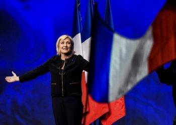 Marine Le Pen rizgjidhet në krye të së djathtës ekstreme në Francë