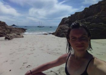 E shpallur e zhdukur prej ditësh, gjendet e vdekur turistja franceze në Greqi