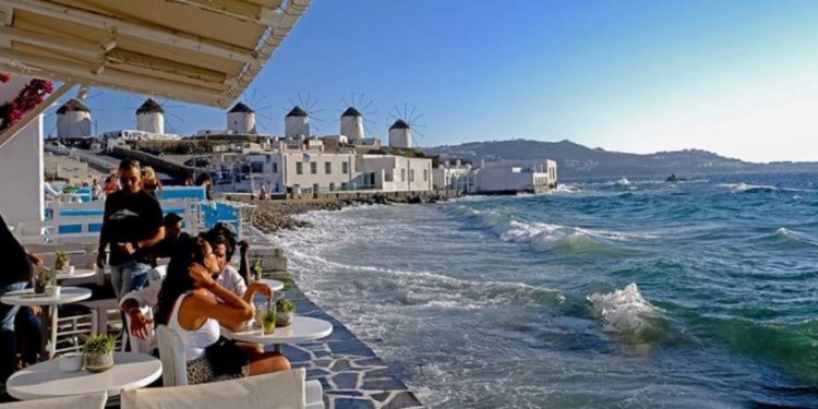 Mbyllet ishulli i VIP-ave në Greqi, ja masat e reja që hyjnë në fuqi