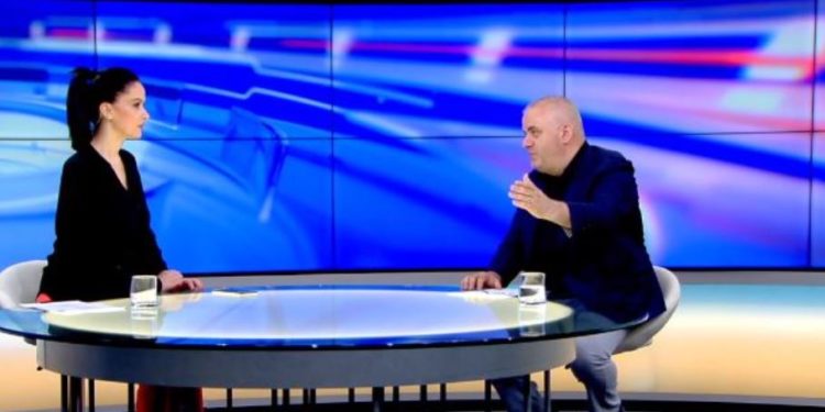 Artan Hoxha tregon aplikacionin që përdorin politikanët për të mos u përgjuar: SPAK do godasë si rrufeja