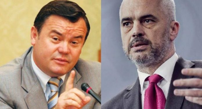 Nikollë Lesi: Edi Rama është ‘Merkeli’ burrë i Shqipërisë, nuk e konkurron dot njeri (VIDEO)