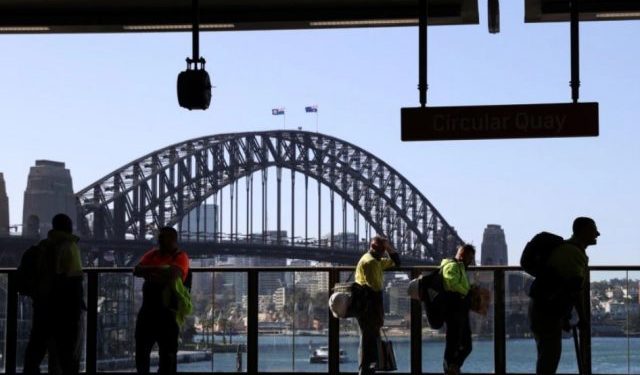 Australianët zemërohen pas kthimit të masës së izolimit