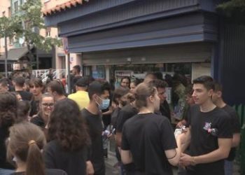 Arsimimi dhe gjetja e një pune, dy prioritetet e shqiptarëve