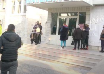 Pezullimi i dy mjekëve në Gjirokastër, si ndodhi ngjarja tronditëse 9 muaj më parë (VIDEO)