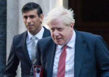 Kryeministri britanik futet sërish në karantinë, ka pasur kontakt me një person të infektuar me Covid