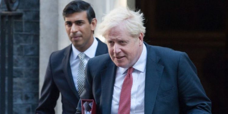 Kryeministri britanik futet sërish në karantinë, ka pasur kontakt me një person të infektuar me Covid