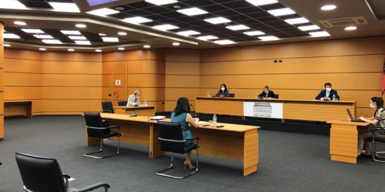 “Vetëm në Shqipëri dëgjoj që makinat shiten më shtrenjtë pasi përdoren me vite”, vëzhguesi ndërkombëtar habitet me deklaratën e prokurorit