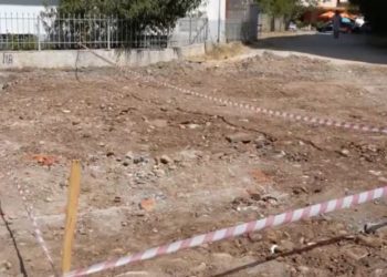 Detaje nga zbulimi i varrti masiv në Përmet, eshtrat u gjetën në një ish-repart të Ministrisë së Brendshme