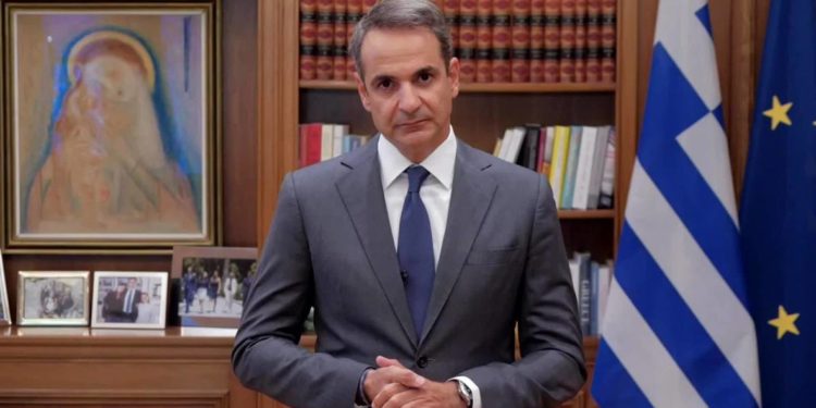 Mitsotakis: 99% e atyre që vdesin në terapi intensive janë të pavaksinuar