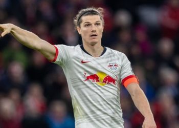 Bayerni i merr Leipzigut kapitenin