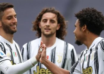 Allegri s’e do, Juventusi nxjerr në shitje mesfushorin