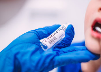 Mjekët ngrenë alarmin: Varianti Delta ka rritur numrin e fëmijëve të prekur, mos neglizhoni asnjë simptomë