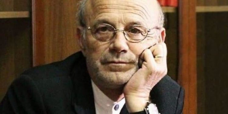 Mirela Kumbaro homazh për poetin nga Tepelena: Asnjëherë s’e falenderova sa duhet, Petrit Ruka fliste heshtur