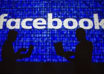Sërish probleme me “Facebook”, akuzohet për përdorim të dhënash
