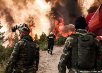 Zjarret në Greqi, humbasin jetë jetën tre persona