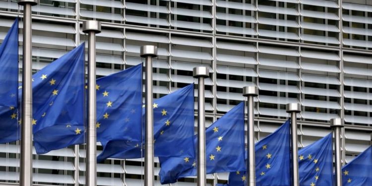 Rruga drejt BE-së për Shqipërinë dhe Maqedoninë e Veriut e lidhur ngushtë me këto pengesa