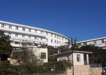 Vajti në Spitalin e Sarandës me armë, Gjykata lë në burg 37-vjeçarin