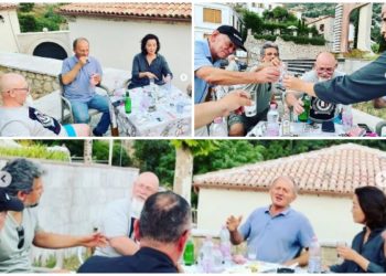 Yuri Kim nis pushimet në jug të vendit, ia shtron me uzo me banorët në Vuno