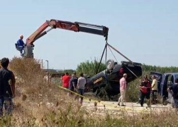 E diela e ‘zezë’, humbin jetën dy punëtorë pasi makina ra në kanal. Ja si e zbuloi kompania ngjarjen