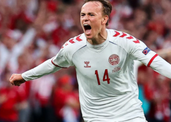 Ferrero “çon” Damsgaard te Roma: Është më i mirë se Xhaka, me telefononi!