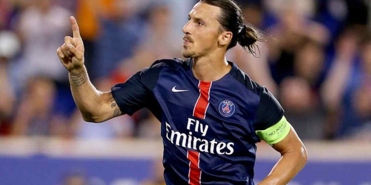 “Le Parisien” zbuloi prapaskenën: Ibra tentoi transferimin te PSG