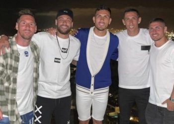 Messi, Neymar, Ramos, Mbappe, Achraf! Formacioni i frikshëm i PSG-së