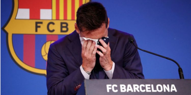 Messi i thotë lamtumirë Barcelonës në lot: Nuk jam gati të largohem, doja të qëndroja