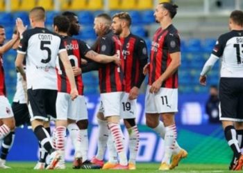 Milani insistion për transferimin e yllit të Man.City