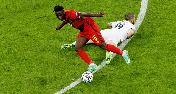 Liverpool, 45 milionë euro për 19-vjeçarin që çmendi Italinë