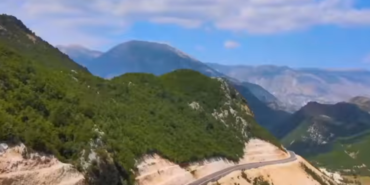 Vazhdojnë punimet në kantier, Rama: Tuneli i Skërficës vepra më e rëndësishme e rrugës Kardhiq-Delvinë