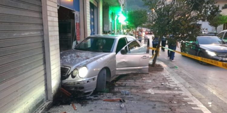 Po ktheheshin nga mali i Tomorit, arrestohet i riu që aksidentoi në Berat 5 persona nga Tepelena